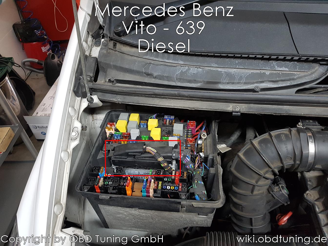Datei:Mercedes Vito 639 Diesel ECU 01.JPG